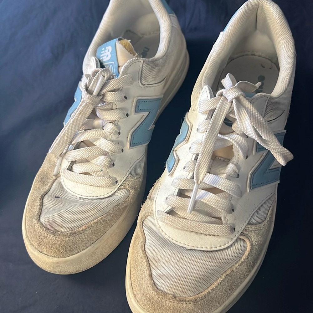 Women sneaker